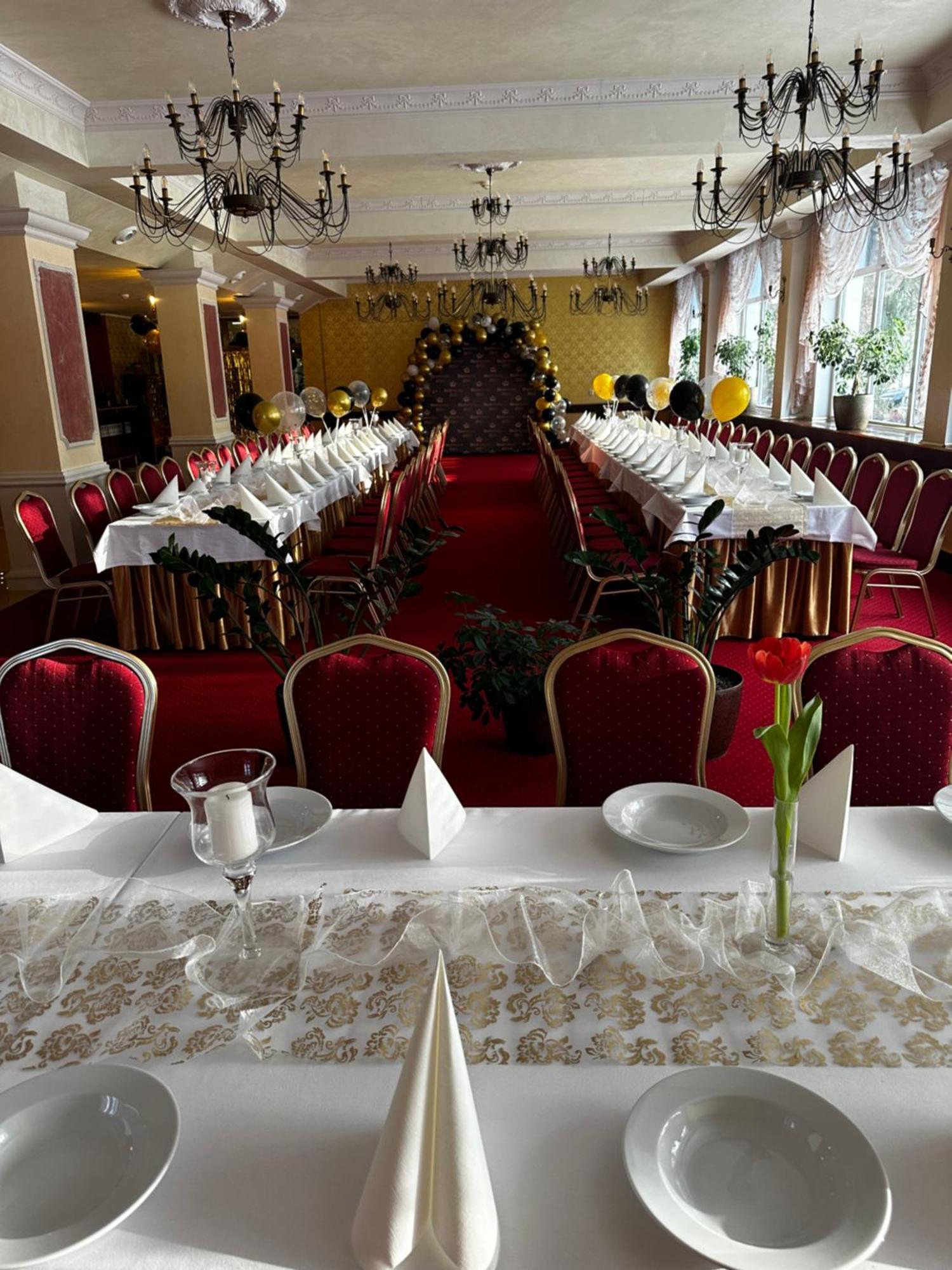 Hotel Koch Кентшин Экстерьер фото